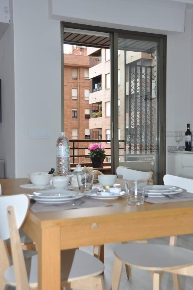 Apto La Estambrera I I Wifi Y Aire Acondicionado Logroño Exteriér fotografie